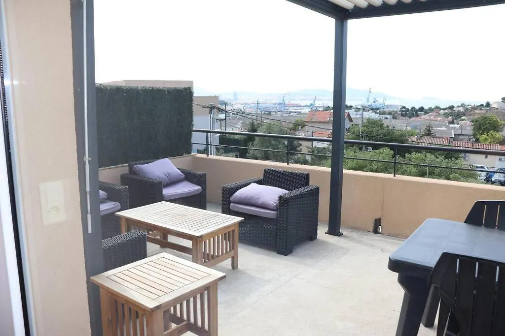 Estaque Cozy Nest With A Magical View Of The Sea Lägenhet Marseille