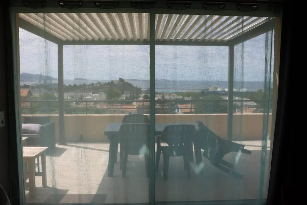Estaque Cozy Nest With A Magical View Of The Sea Daire Marsilya